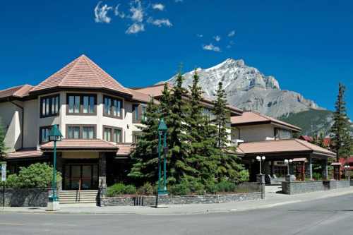 Banff International Hotel